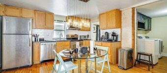 < 1 Mi to Historic District! Retreat in Bennington