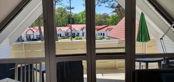 Interior - Apartment 'Fewo Meerzeit' with Balcony and Wi-Fi (Prerow)