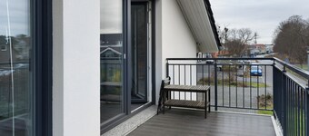 Appartamento 'Modernes Appartement 100m2' con giardino in comune, balcone e Wi-Fi