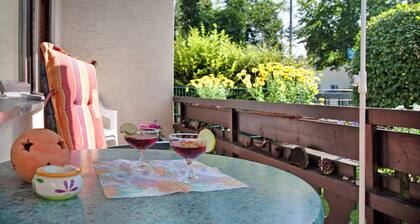 Ferienwohnung Wölk mit Bergblick, Balkon und WLAN