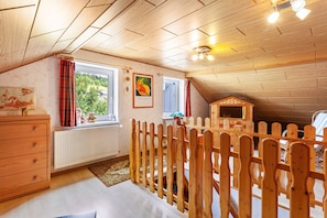 Interior - Holiday Home 'Biedermann' with Terrace, Balcony Wi-Fi and Meine Card plus Gästekarte (Willingen (Upland))