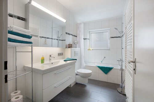 Apartment 'Ferienwohnung Barbara' with Private Terrace and Wi-Fi