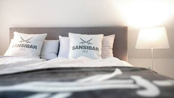 1 chambre, fer et planche à repasser, accès au Wi-Fi (inclus)