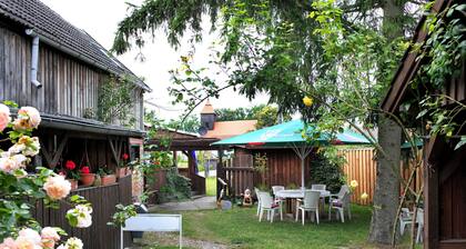 Ferienwohnung 'Haus Meistereck Melzow' mit Gemeinschaftsgarten und WLAN