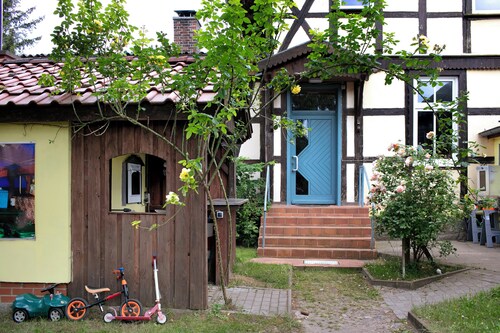 Ferienwohnung 'Haus Meistereck Melzow' mit Gemeinschaftsgarten und WLAN