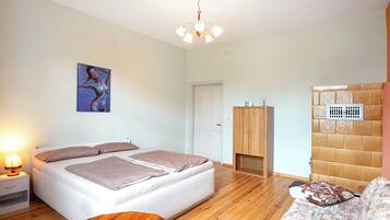 1 chambre, Wi-Fi gratuit, draps fournis