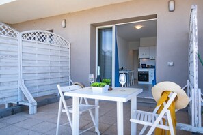 Outdoor dining - Trilo Vista Mare-residence La Smeralda (Castelsardo)