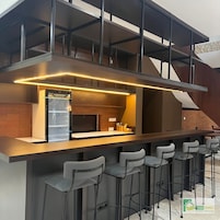 Bar (en la propiedad)