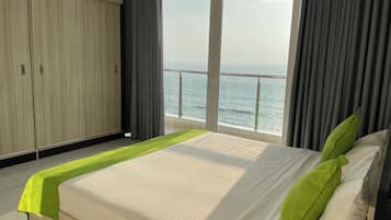 3 slaapkamers, een strijkplank/strijkijzer, wifi, beddengoed