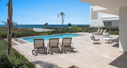 Serenity Waves Villa 6