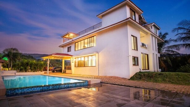 Front of property - O NEST By The Beach  (Murud)