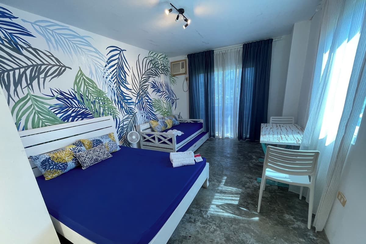 1 habitación, minibar, escritorio y wifi gratis