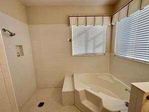 4 bedrooms - Grand Fabulous 4BR Pool Home Near Disney (Davenport)