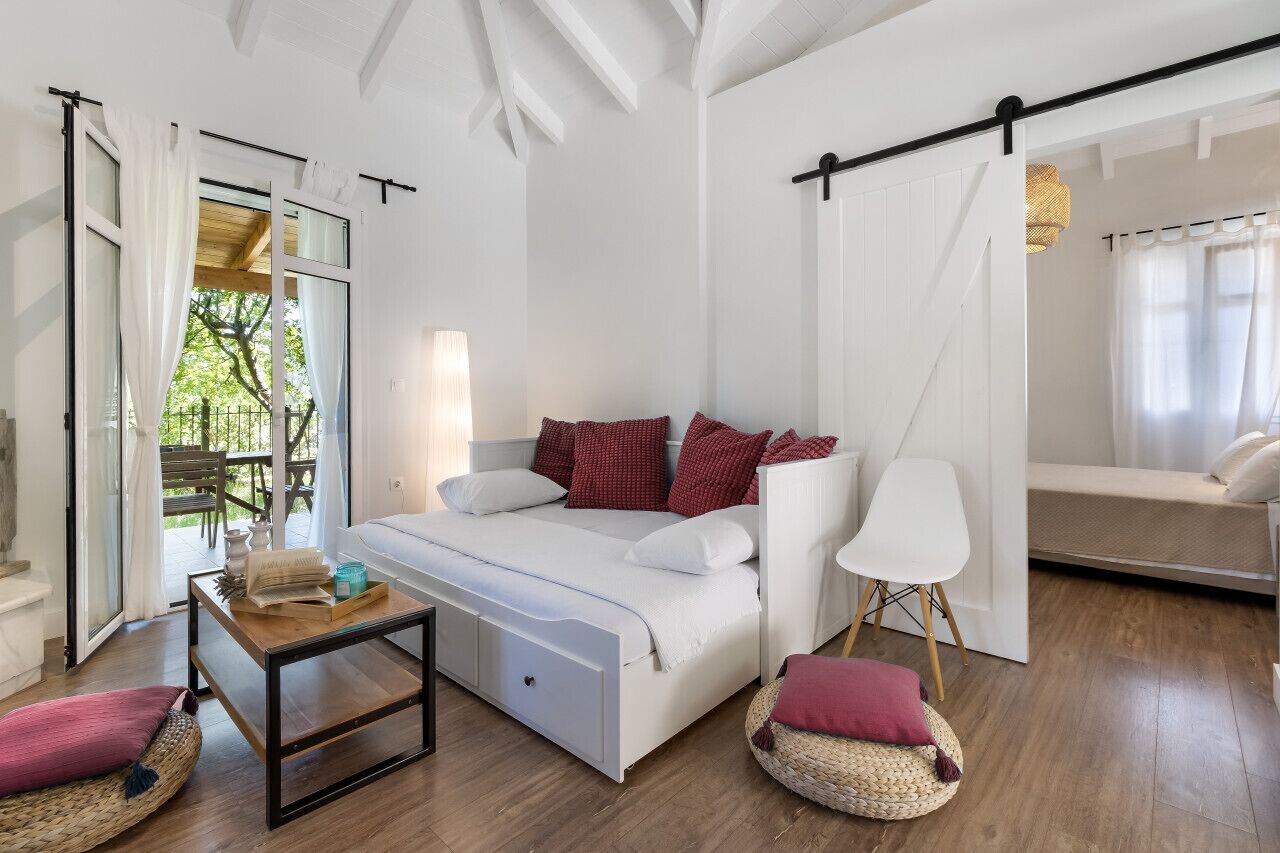 1 habitación, escritorio, tabla de planchar con plancha y wifi gratis 