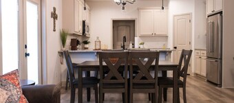 Summit Sanctuary - 3 Bedroom Getaway