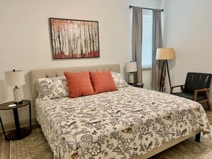 3 Schlafzimmer, Schreibtisch, Bügeleisen/Bügelbrett, kostenloses WLAN