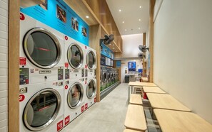 Ruang laundry