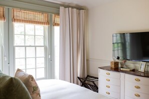 4 slaapkamers, een bureau, reisbedje, wifi