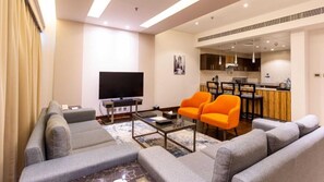 Smart TV, lareira, DVD player