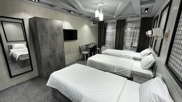 Standard Triple Room | Free WiFi