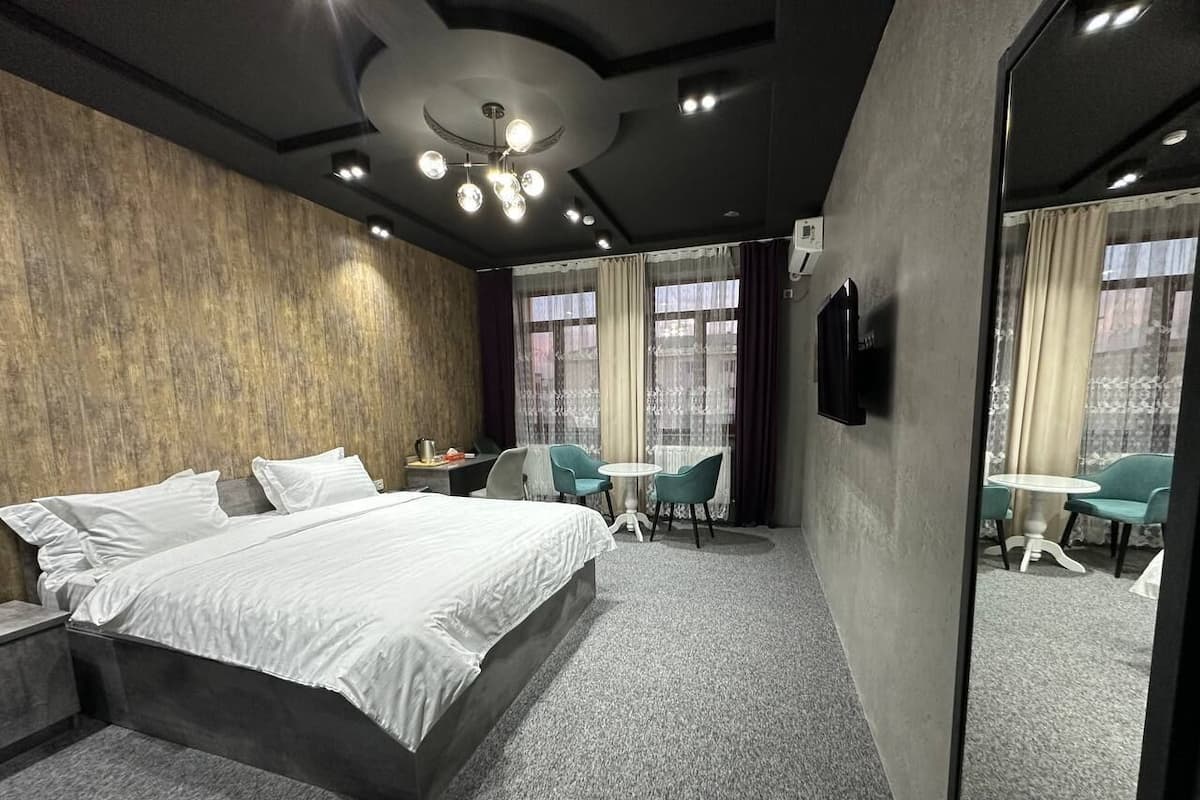 Standard Double Room, City View