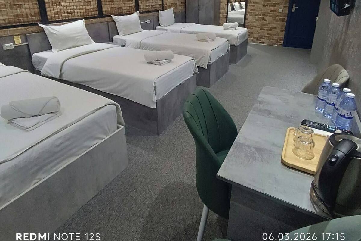 Chambre Quadruple Confort