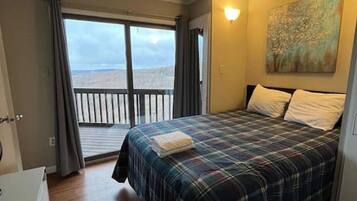 3 多间卧室、办公桌、熨斗/熨衣板、WiFi