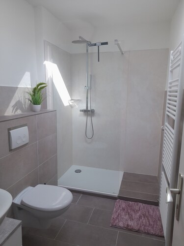 Ferienwohnung am Waldrand und trotzdem zentral
