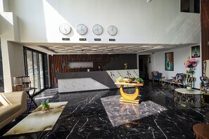 Reception - Viceroy In The Himalayas, An ALIVAA HOTEL (Lansdowne)