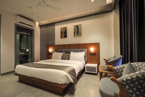 Free WiFi, bed sheets - Viceroy In The Himalayas, An ALIVAA HOTEL (Lansdowne)