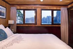 Deluxe Double or Twin Cabin with Ocean View | View from room