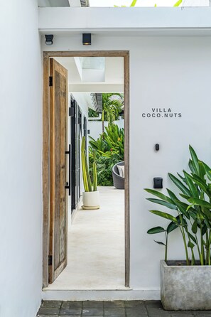 Front of property - Villa Coco.Nuts (Canggu)