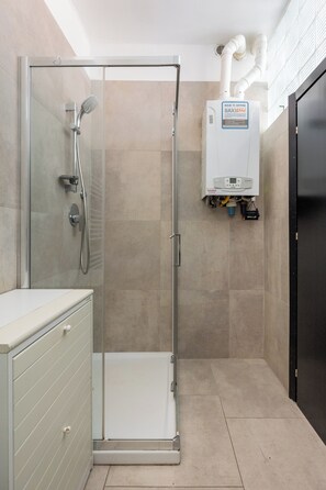 Bathroom - Studio Malcontenti con Terrazzo by Wonderful ltaly (Bologna)
