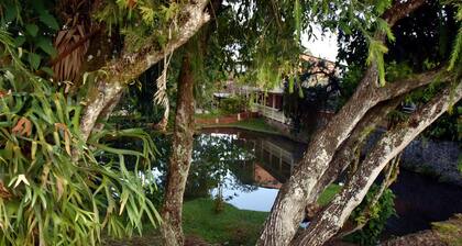 Lake Calima Cabana Los Laguitos