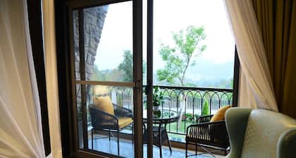 Aura Luxury Stays