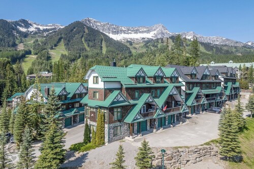 Charming Four-Storey Home in Fernie Alpine Resort
