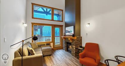 1 bedroom / Ski or bike in-out / Mountain views