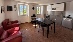 Fridge, oven, stovetop, dishwasher - Casa Mia - Lake Como (Colonno)