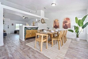 Dining - 4BR Oasis w/ Heated Pool/Spa, Near Coachella & PSP (Indio)