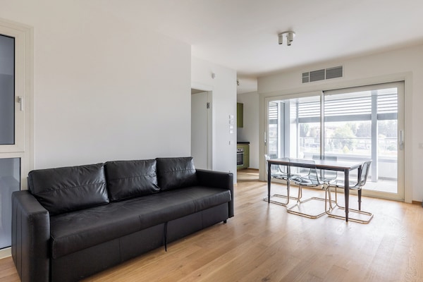 Apartment | Living area | 35-inch TV with digital channels