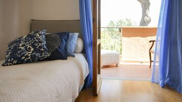 3 chambres, fer et planche Ă repasser, Wi-Fi, draps fournis