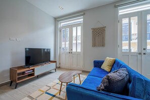 TV, offices