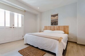 1 bedroom, WiFi, bed sheets - w* | Alluring 1BR w/ Balcony in Panama (Panamá)