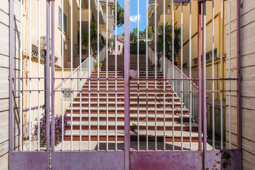 Magi Apartment in Rome - Villa Fiorita
