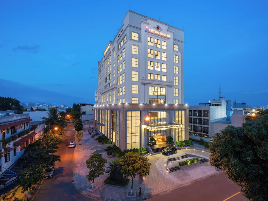 Mặt tiền nơi lưu trú