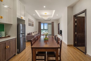 In-room dining - ATP Galaxy Hotel & Apartment Danang (Da Nang)