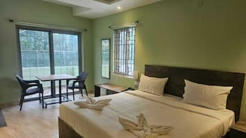Deluxe Double Room | Desk, free WiFi