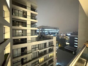 City view from property - Aparts4Days San Isidro 1Bedroom RN (Lima)