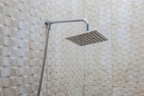 Habitación Deluxe doble | Baño | Toallas y jabón