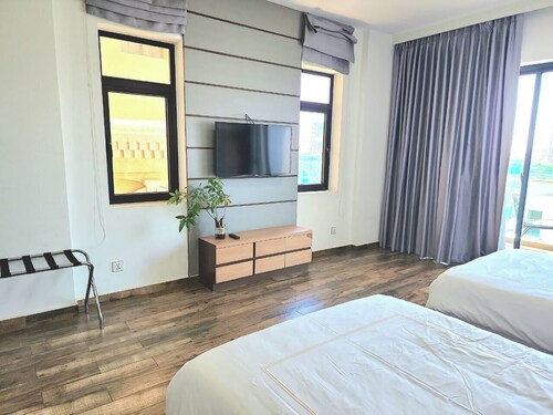 CHICHILL Hotel Riverside